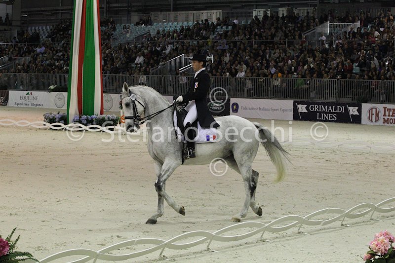 DUPERDU_PASSE PARTOUT_MILANO_2011_SS3_9605.jpg